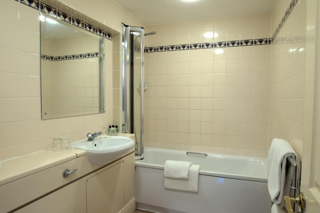Hotel Rose Of York Richmond  Zimmer foto
