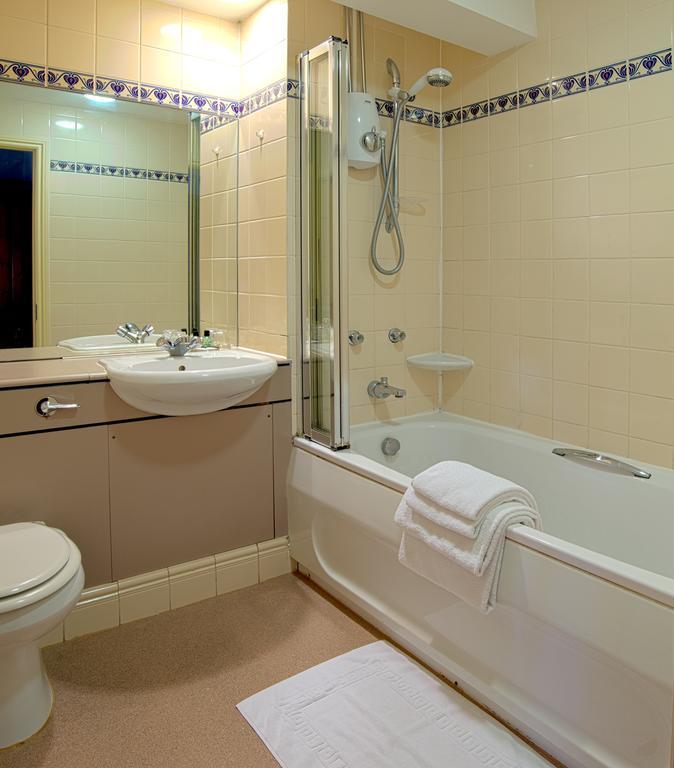 Hotel Rose Of York Richmond  Zimmer foto